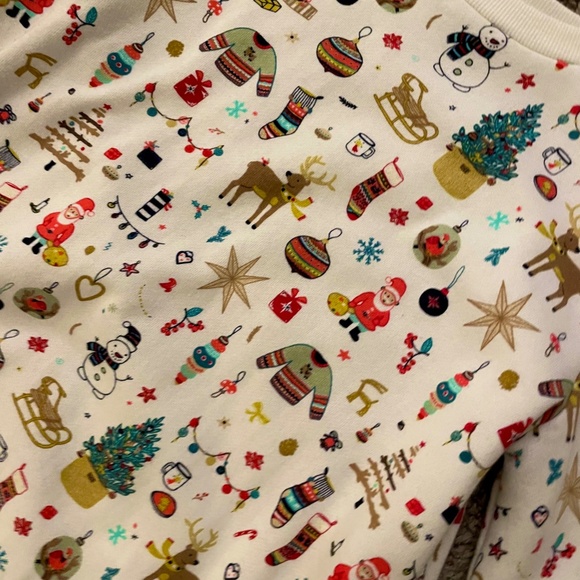 Cutest Christmas crewneck sweater - Picture 3 of 3